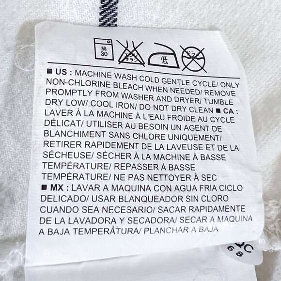 Women's Old Navy Flannel Top | Cream/Gray | Button Up | Small | Boyfriend Style - Picture 12 of 12